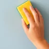 نحوه تمیز کردن و نگهداری از دیوارهای رنگ‌شده